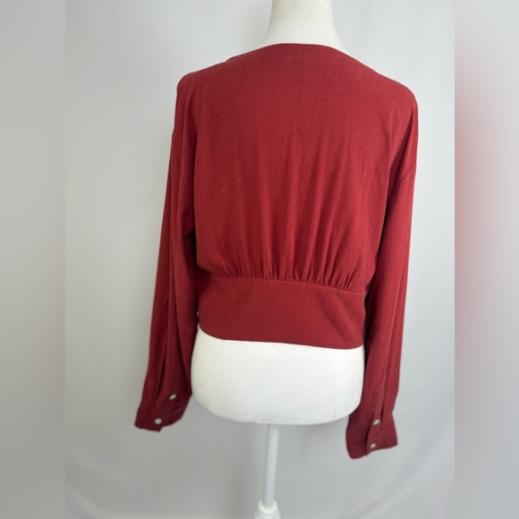 NEW / Madewell v-Neck button up shirt - Picture 6 of 7